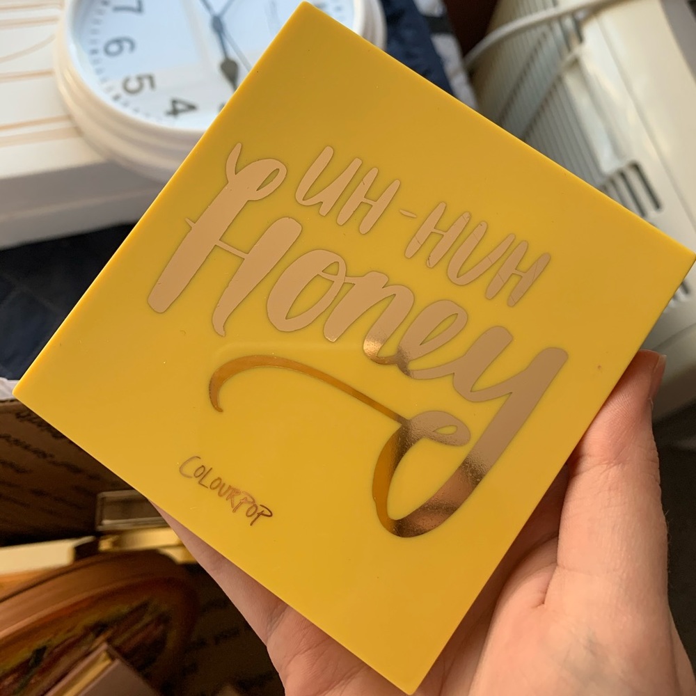 Colourpop Uh-Huh Honey Palette